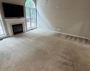 10410 Silver Creek Court - Photo Thumbnail 16