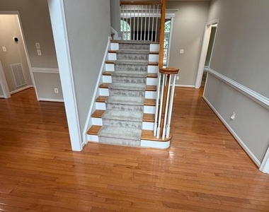 10410 Silver Creek Court - Photo Thumbnail 1