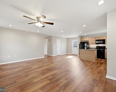 640 Jenkins - Photo Thumbnail 7