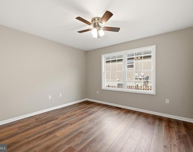 640 Jenkins - Photo Thumbnail 15
