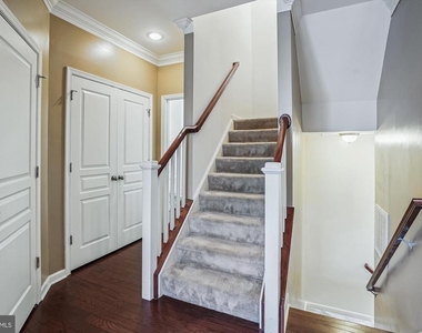 12789 Lotte Drive - Photo Thumbnail 8