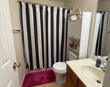 15620 William Bayliss Court - Photo Thumbnail 8