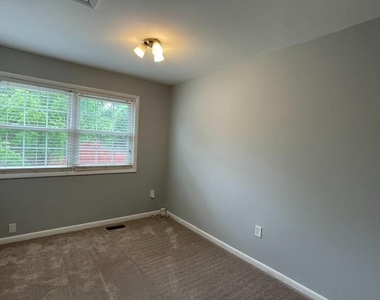 14646 Ponderosa Court - Photo Thumbnail 5