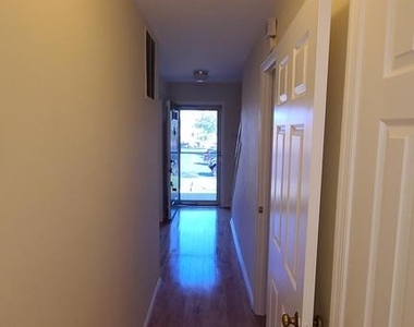 12151 Stallion Court - Photo Thumbnail 8
