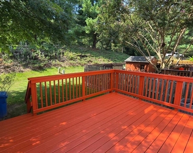 12151 Stallion Court - Photo Thumbnail 22