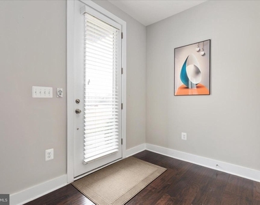 44735 Medway Terrace - Photo Thumbnail 2