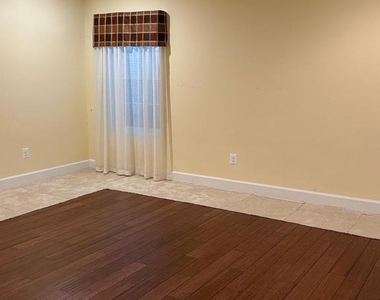 41857 Rawnsley Drive - Photo Thumbnail 9