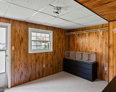 101 Williamsburg Road - Photo Thumbnail 35
