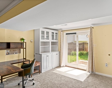 101 Williamsburg Road - Photo Thumbnail 32