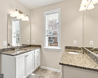 20704 Wood Quay Drive - Photo Thumbnail 16