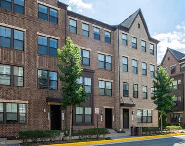 20704 Wood Quay Drive - Photo Thumbnail 22