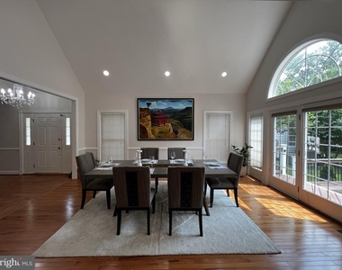 25622 Creek Run Terrace - Photo Thumbnail 5