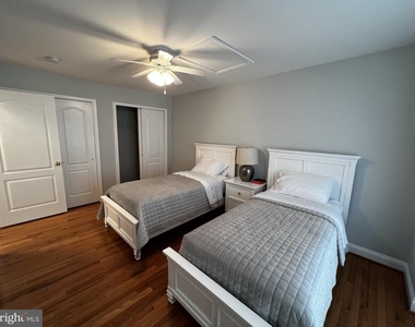 25622 Creek Run Terrace - Photo Thumbnail 35