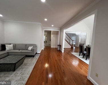 25622 Creek Run Terrace - Photo Thumbnail 4