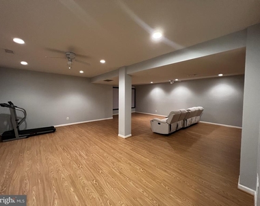 25622 Creek Run Terrace - Photo Thumbnail 21