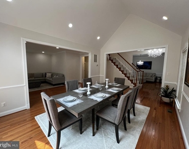 25622 Creek Run Terrace - Photo Thumbnail 7