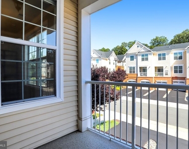 23230 Milltown Knoll Square - Photo Thumbnail 26