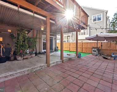 8308 Southern Oaks Court - Photo Thumbnail 34