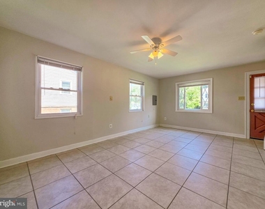 5818 Fifer Drive - Photo Thumbnail 4