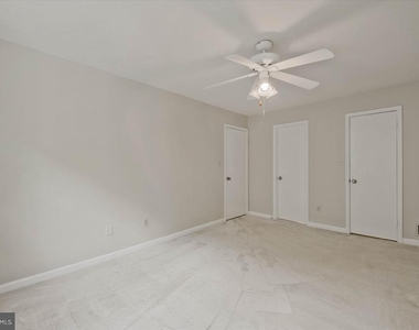 7177 Lake Cove Drive - Photo Thumbnail 25
