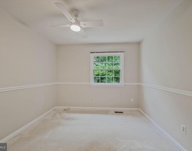 7177 Lake Cove Drive - Photo Thumbnail 31
