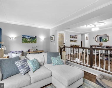 4328 Gypsy Court - Photo Thumbnail 11