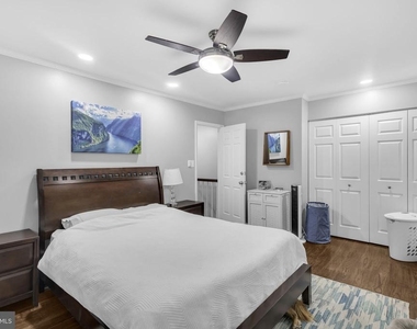 4328 Gypsy Court - Photo Thumbnail 17