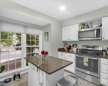 4328 Gypsy Court - Photo Thumbnail 4