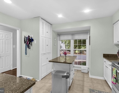 4328 Gypsy Court - Photo Thumbnail 5