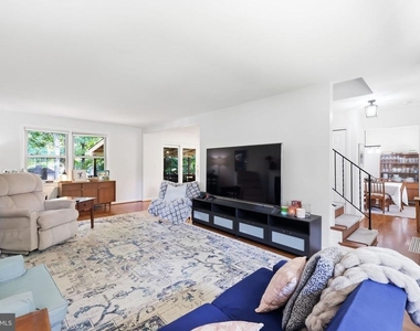 6605 Grey Fox Drive - Photo Thumbnail 24