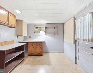 6605 Grey Fox Drive - Photo Thumbnail 48