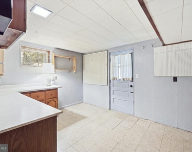 6605 Grey Fox Drive - Photo Thumbnail 54