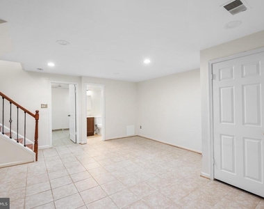 8063 Dulciana Court - Photo Thumbnail 23