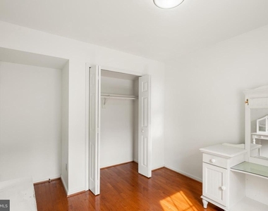 8063 Dulciana Court - Photo Thumbnail 19