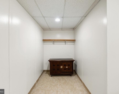 8063 Dulciana Court - Photo Thumbnail 25
