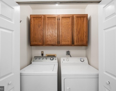 8063 Dulciana Court - Photo Thumbnail 20