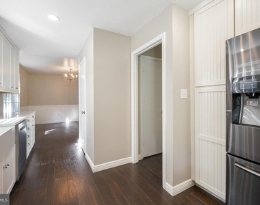 9209 Antelope Place - Photo Thumbnail 10