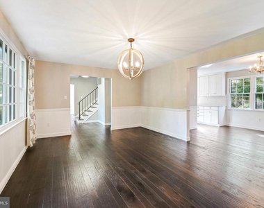 9209 Antelope Place - Photo Thumbnail 5