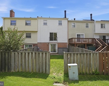 6002 Mardale Lane - Photo Thumbnail 24
