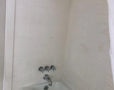 185 Main Street - Photo Thumbnail 5