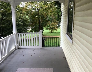 185 Main Street - Photo Thumbnail 25