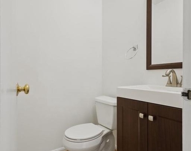 3940 Bradwater Street - Photo Thumbnail 15