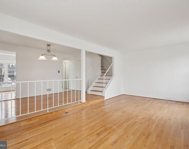 3940 Bradwater Street - Photo Thumbnail 10