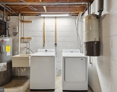 3940 Bradwater Street - Photo Thumbnail 33
