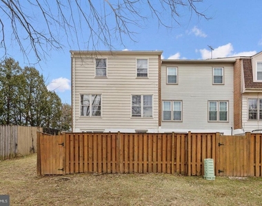 3940 Bradwater Street - Photo Thumbnail 37