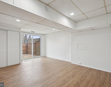 3940 Bradwater Street - Photo Thumbnail 6