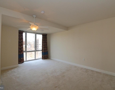 513 W Broad Street - Photo Thumbnail 14