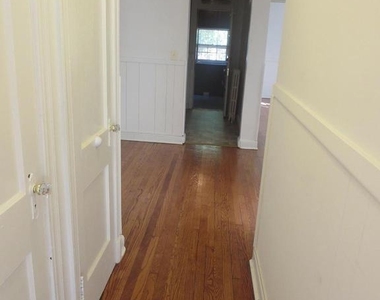 426 E Glendale Avenue - Photo Thumbnail 4