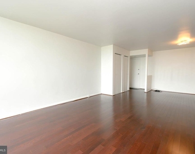 6300 Stevenson Avenue - Photo Thumbnail 13