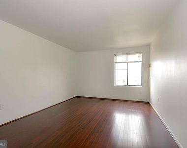 6300 Stevenson Avenue - Photo Thumbnail 16